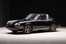										1971 Porsche 911T Targa full									