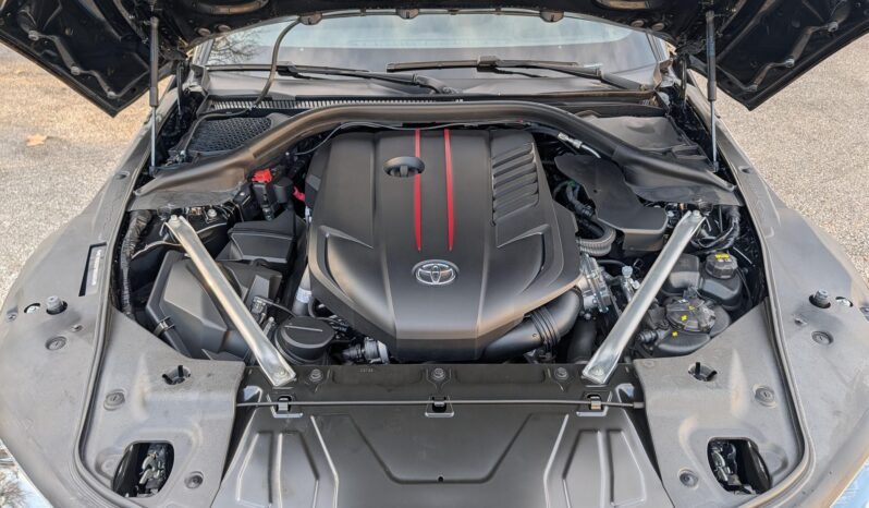 								2023 Toyota Supra 3.0 Premium Manual full									