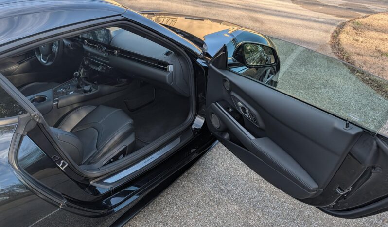 								2023 Toyota Supra 3.0 Premium Manual full									