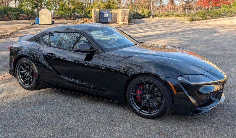 								2023 Toyota Supra 3.0 Premium Manual full									