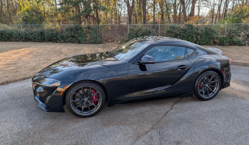								2023 Toyota Supra 3.0 Premium Manual full									