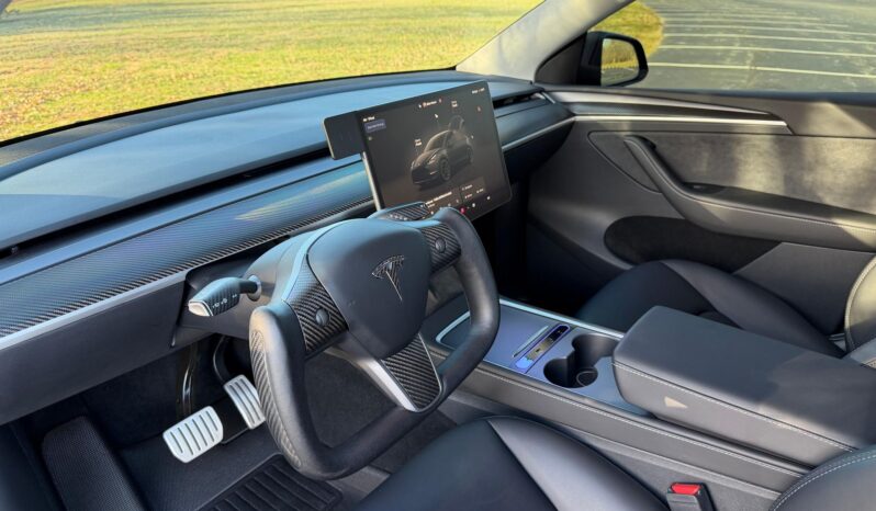 								2024 Tesla Model Y Performance Dual-Motor AWD full									