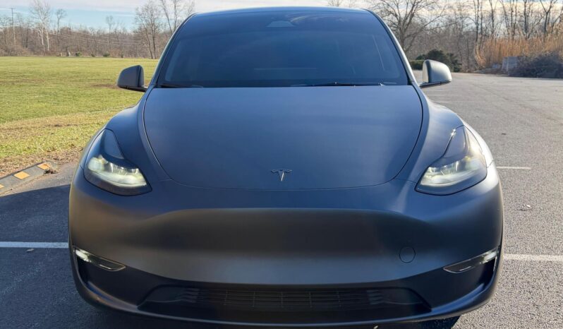 								2024 Tesla Model Y Performance Dual-Motor AWD full									