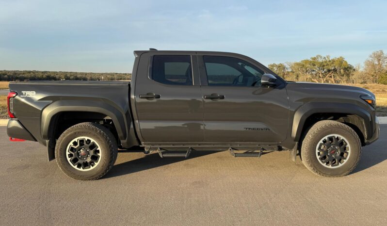 								2024 Toyota Tacoma TRD Off-Road Double Cab 4×4 full									