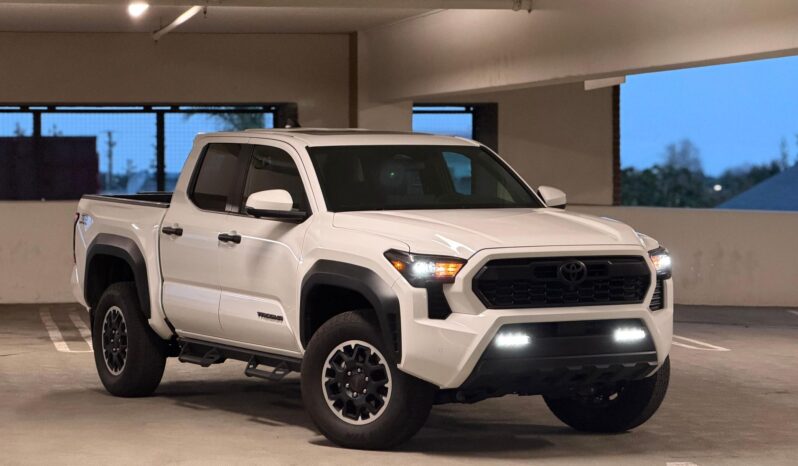 								2024 Toyota Tacoma TRD Off-Road Double Cab 4×4 full									