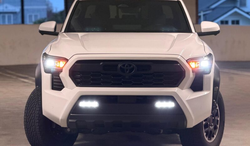 								2024 Toyota Tacoma TRD Off-Road Double Cab 4×4 full									