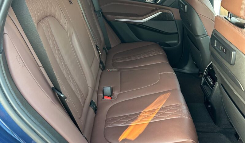 								2022 BMW X5 M50i 523-hp full									