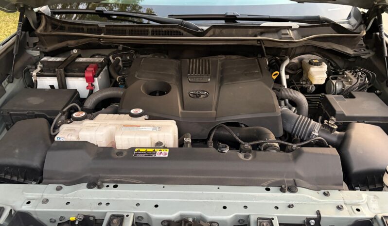 								2022 Toyota Tundra Limited CrewMax 4×4 TRD full									