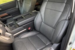 										2022 Toyota Tundra Limited CrewMax 4×4 TRD full									