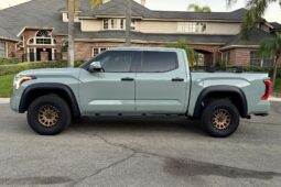 										2022 Toyota Tundra Limited CrewMax 4×4 TRD full									