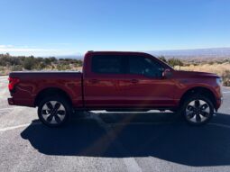 2024 Ford F-150 Lightning Platinum full