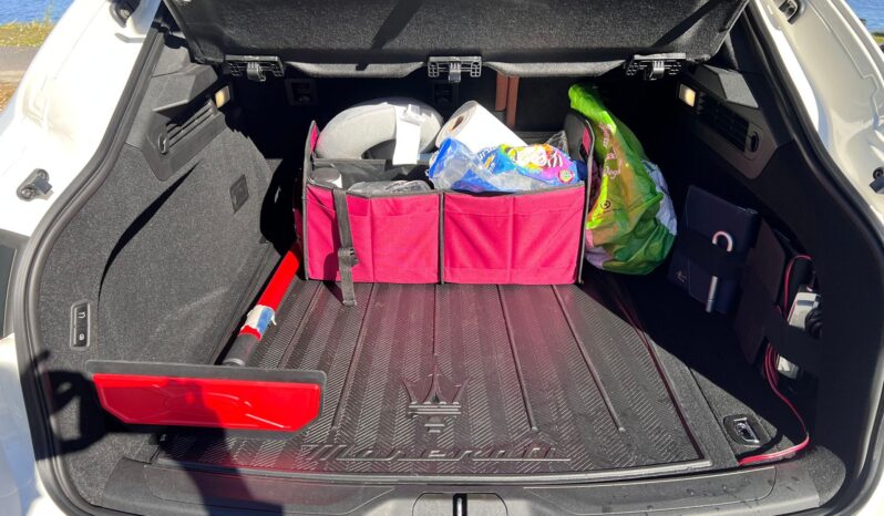 								2022 Maserati Levante Modena 424Hp full									