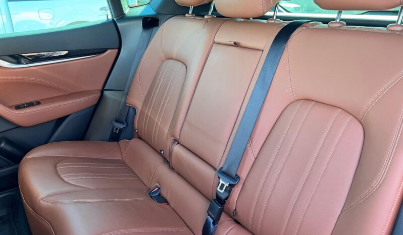 								2022 Maserati Levante Modena 424Hp full									