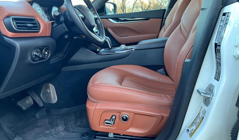 								2022 Maserati Levante Modena 424Hp full									