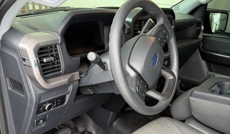 								2024 Ford F-150 XL 4×4 full									