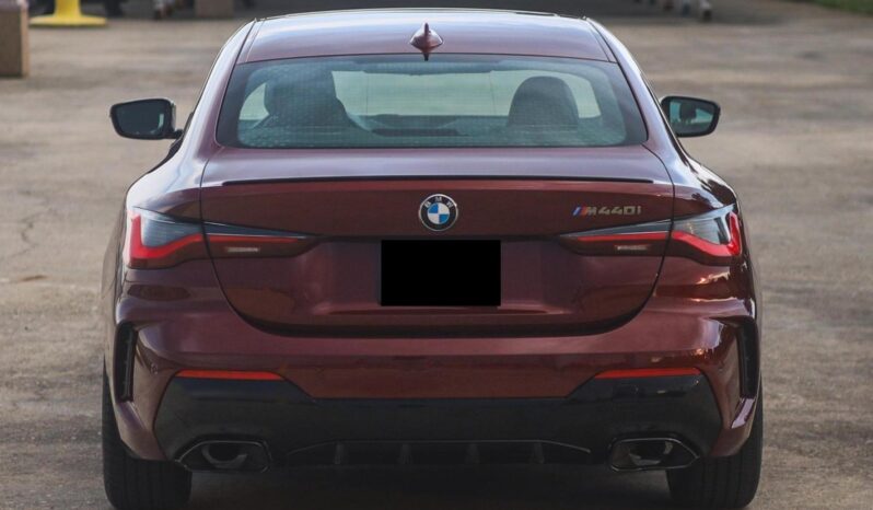 								2023 BMW M440i Coupe full									