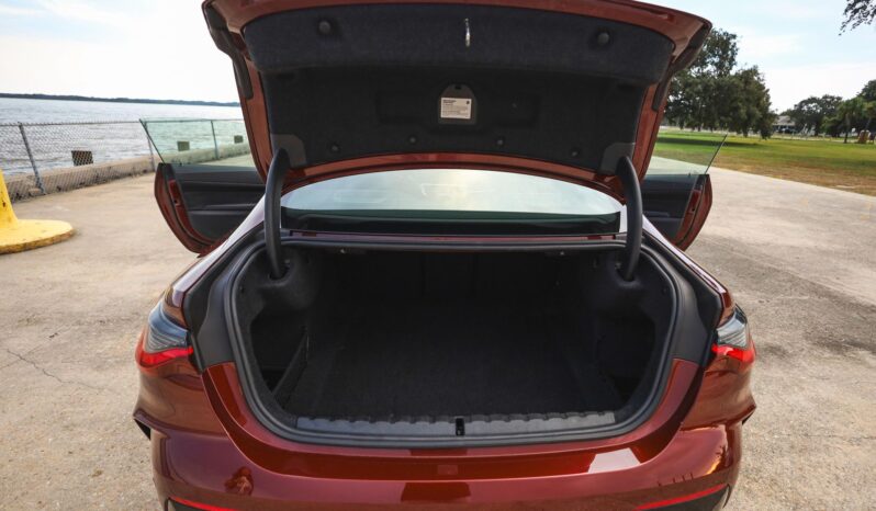 								2023 BMW M440i Coupe full									