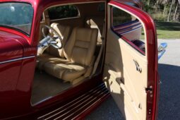 										1933 Ford Tudor Sedan Street Rod full									