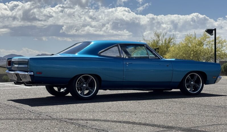 								1969 Plymouth Road Runner Coupe 4-Speed full									