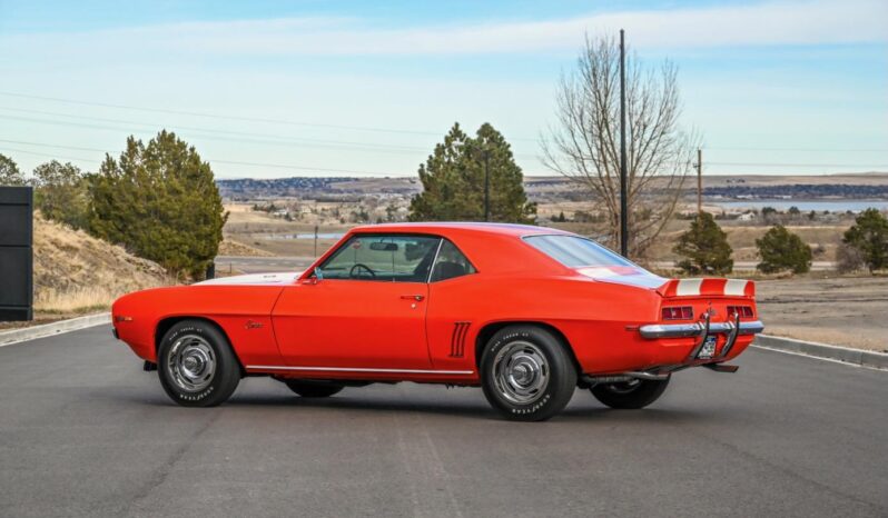 								1969 Chevrolet Camaro Z28 4-Speed full									