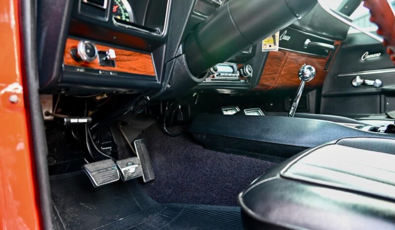 								1969 Chevrolet Camaro Z28 4-Speed full									