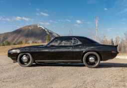 										1969 Chevrolet Camaro 6-Speed full									