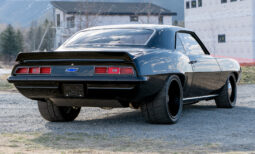 										1969 Chevrolet Camaro 6-Speed full									