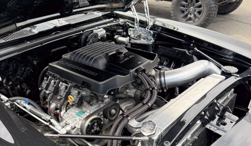 								1969 Chevrolet Camaro 6-Speed full									