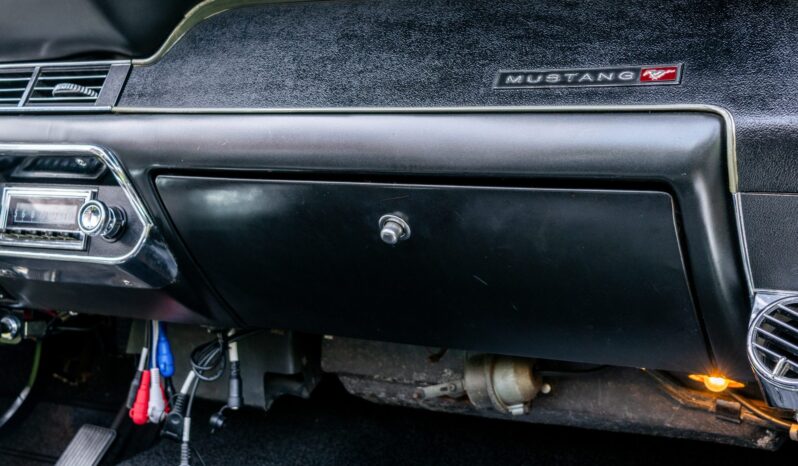 								1968 Ford Mustang Convertible 289 full									