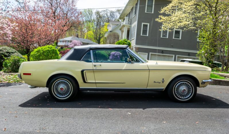 								1968 Ford Mustang Convertible 289 full									