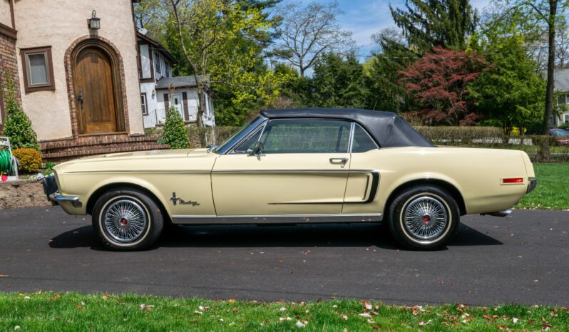 								1968 Ford Mustang Convertible 289 full									