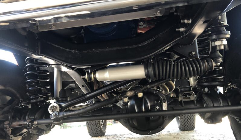 								1970 Ford Bronco 5-Speed full									