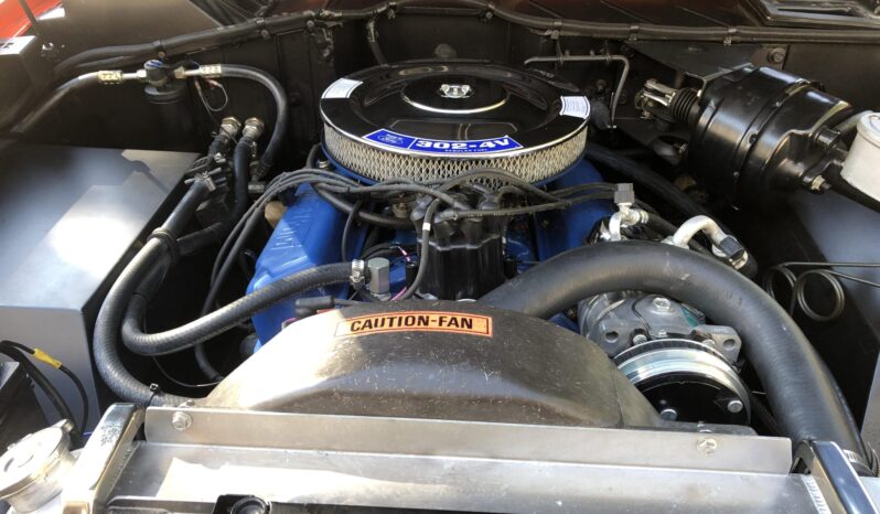 								1970 Ford Bronco 5-Speed full									