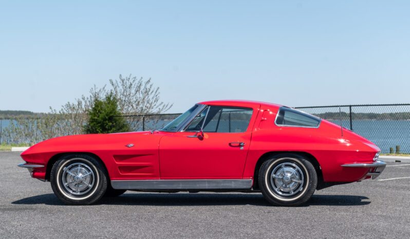 								1963 Chevrolet Corvette Split-Window Coupe 4-Speed full									