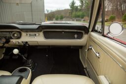 										1965 Ford Mustang Convertible 5-Speed full									