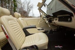 										1965 Ford Mustang Convertible 5-Speed full									