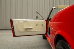 										1965 Ford Mustang Convertible 5-Speed full									