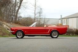 										1965 Ford Mustang Convertible 5-Speed full									