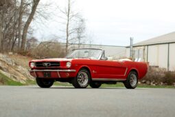 										1965 Ford Mustang Convertible 5-Speed full									