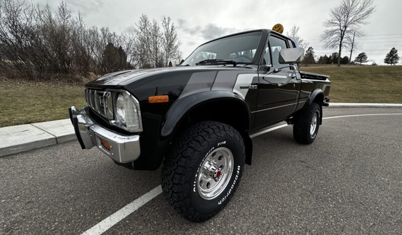 								1981 Toyota Pickup SR-5 4×4 5-Speed full									