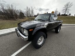 										1981 Toyota Pickup SR-5 4×4 5-Speed full									