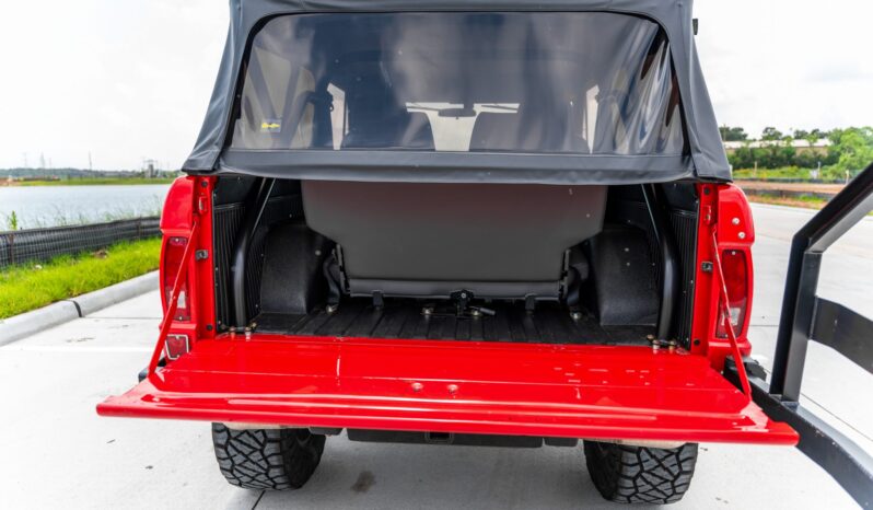 								1977 Ford Bronco full									