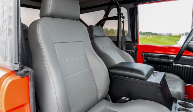 								1977 Ford Bronco full									