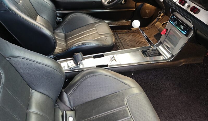 								1967 Ford Mustang Fastback 5-Speed full									