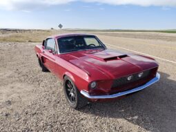 										1967 Ford Mustang Fastback 5-Speed full									
