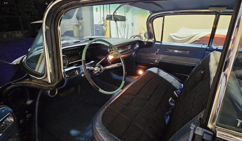 								1960 Cadillac DeVille Six-Window Sedan full									