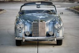 										1960 Mercedes-Benz 220SE Cabriolet full									