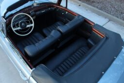 										1960 Mercedes-Benz 220SE Cabriolet full									