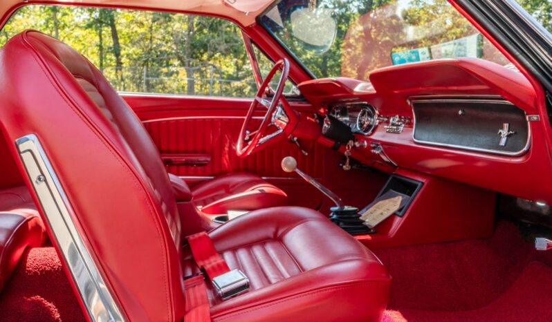 								1965 Ford Mustang Coupe K-Code 289 4-Speed full									