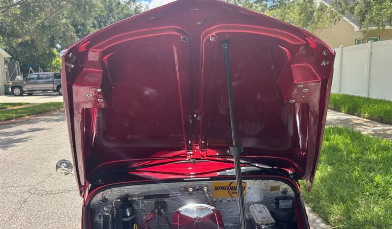 								1933 Ford Roadster Hot Rod full									